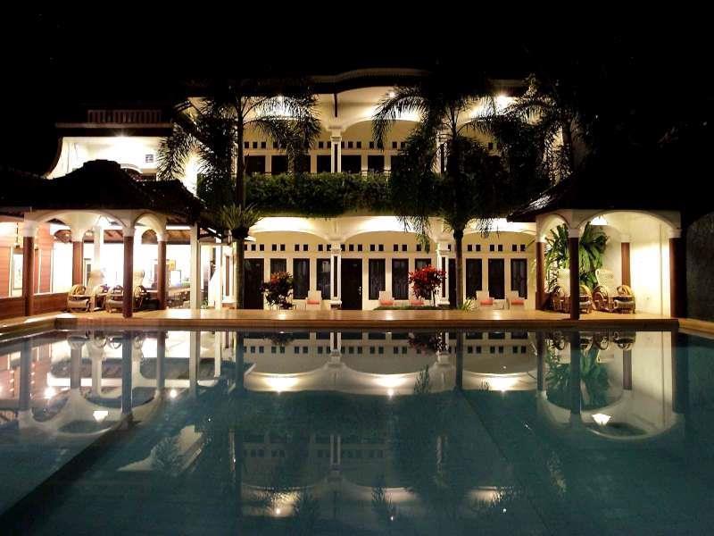 Pondok Indah Beach Hotel Pangandaran Exterior photo